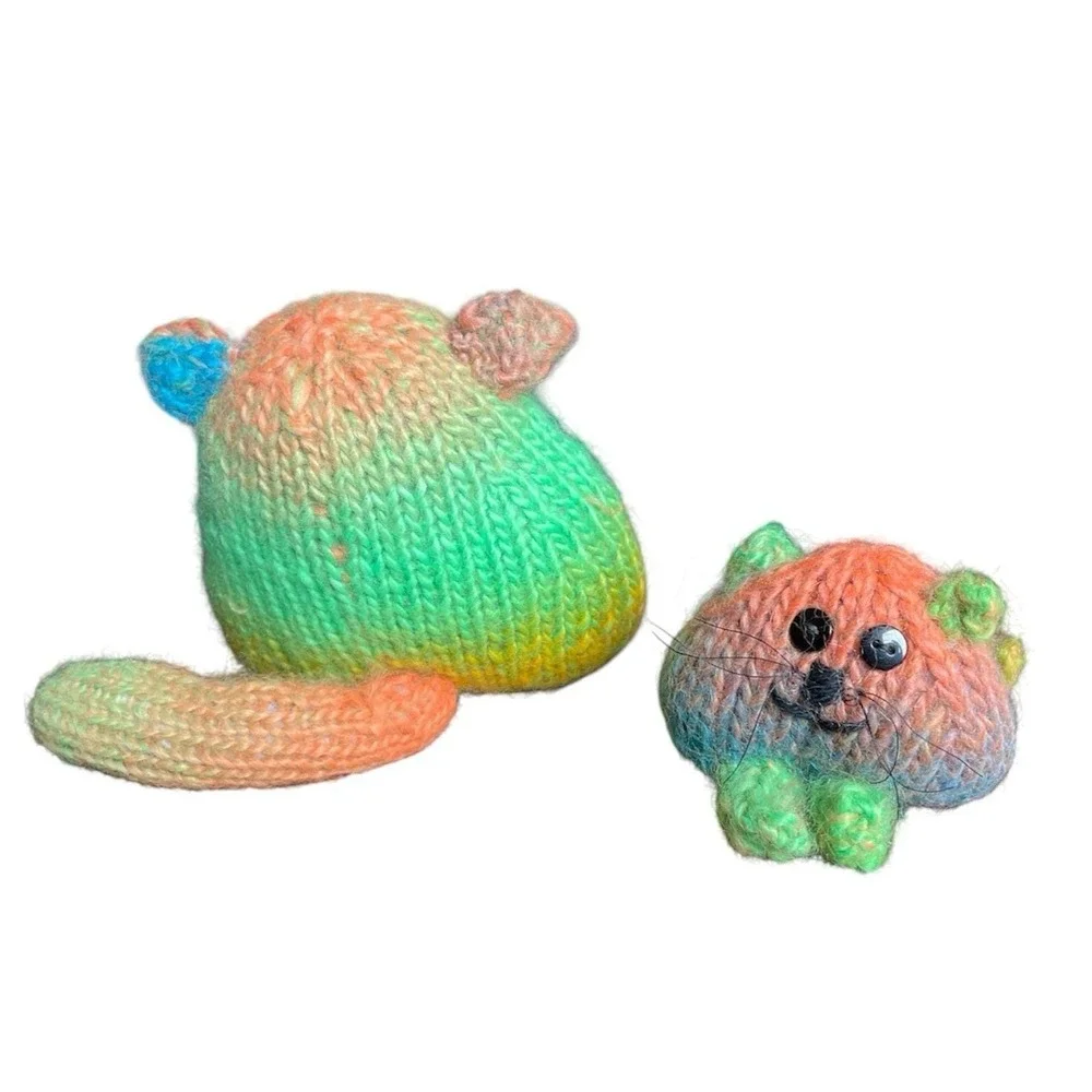 Handmade Cats‎ Rainbow Kitty Gift for Cat Lovers Stuffed Animals Knitted Toys